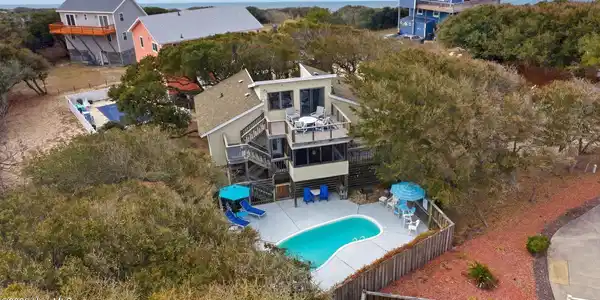 125 Seabreeze Drive