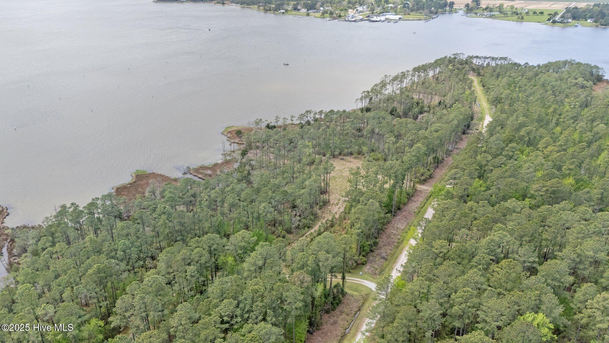 Image 4: 6-web-or-mls-DJI_20250410140132_0105_D