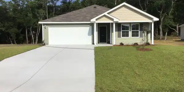 511 Hewett Landing Drive SW