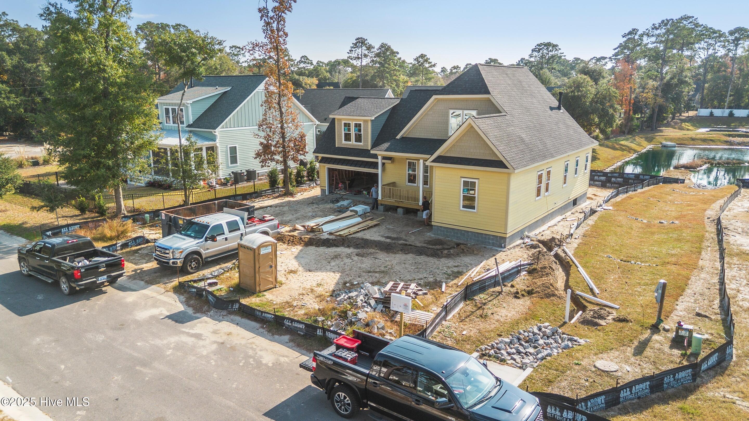 Image 2: 415 Raven Glen Drive, Southport, N.C.