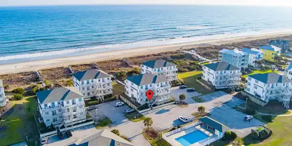 Image 2: 2909 Pointe West, 3a1
