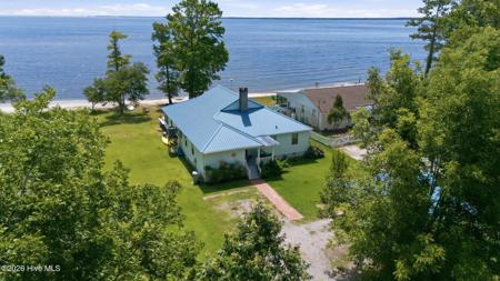 279 Wiggins Point Road