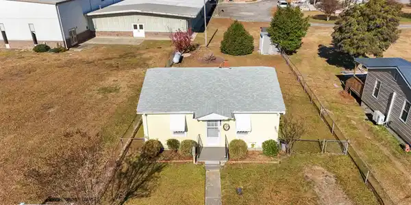 302 Williamson Road