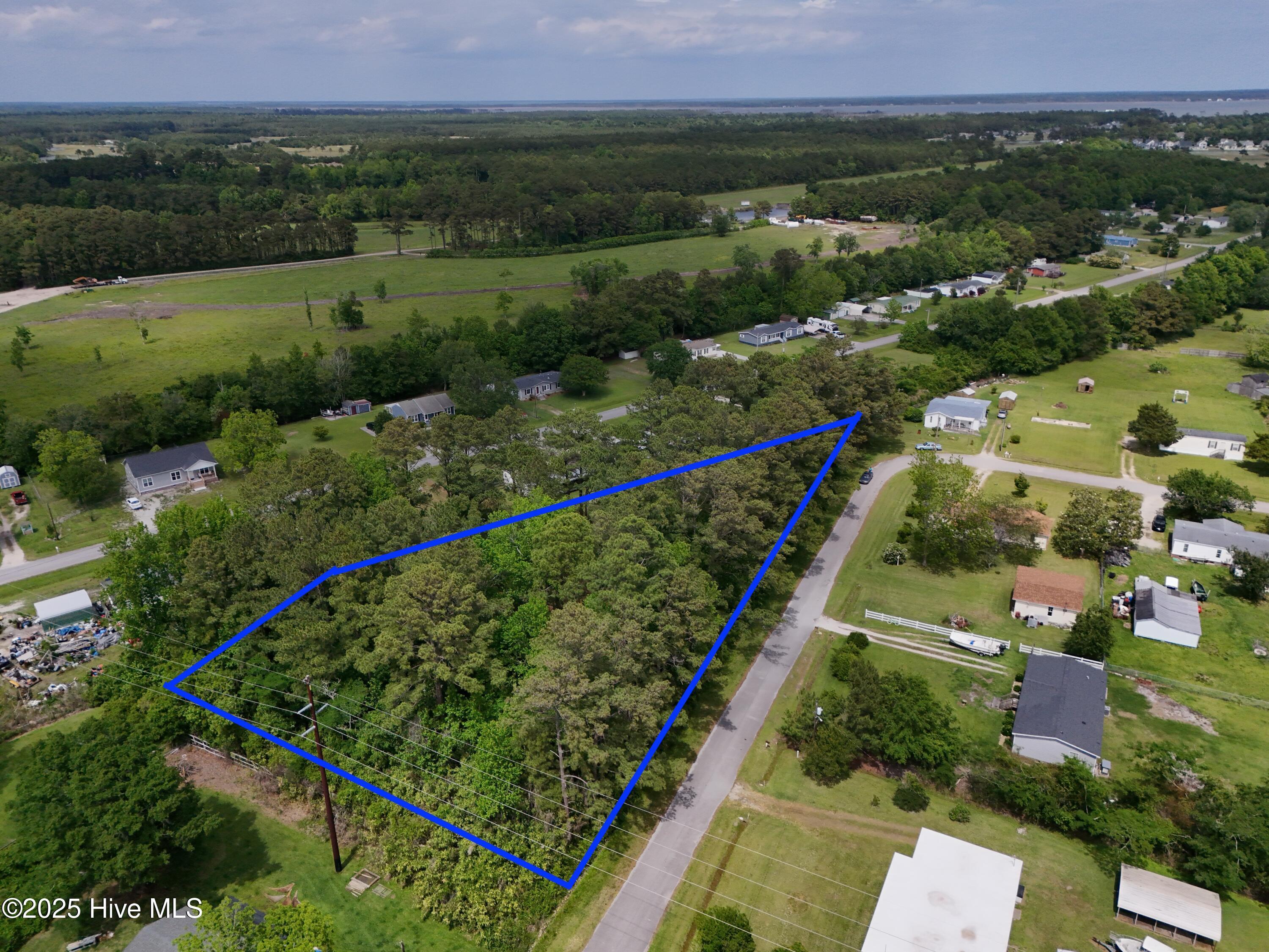 Image 3: DJI_20250508144726_0268_D