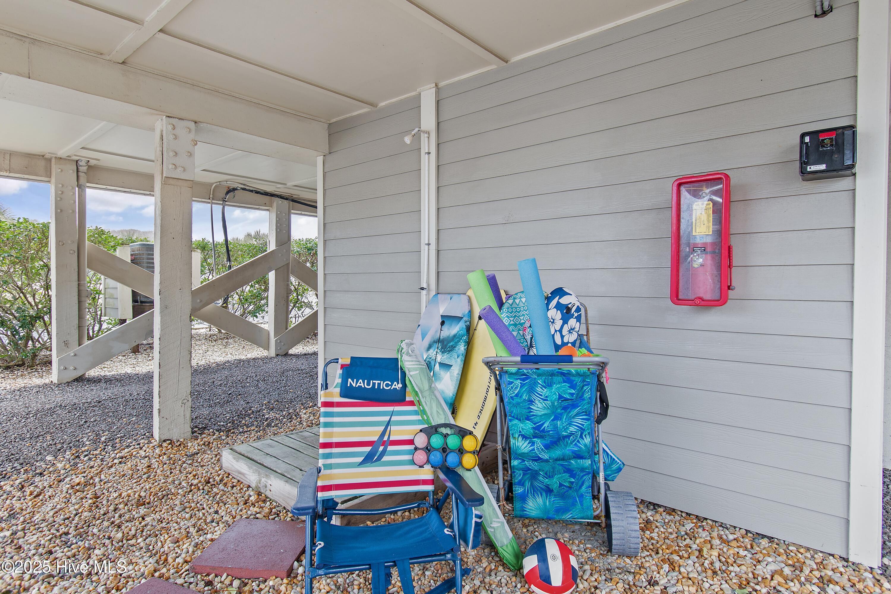 Image 3: 1000CaswellBeachRd1206 - 3