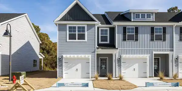 Image 3: New Construction in Beaufort