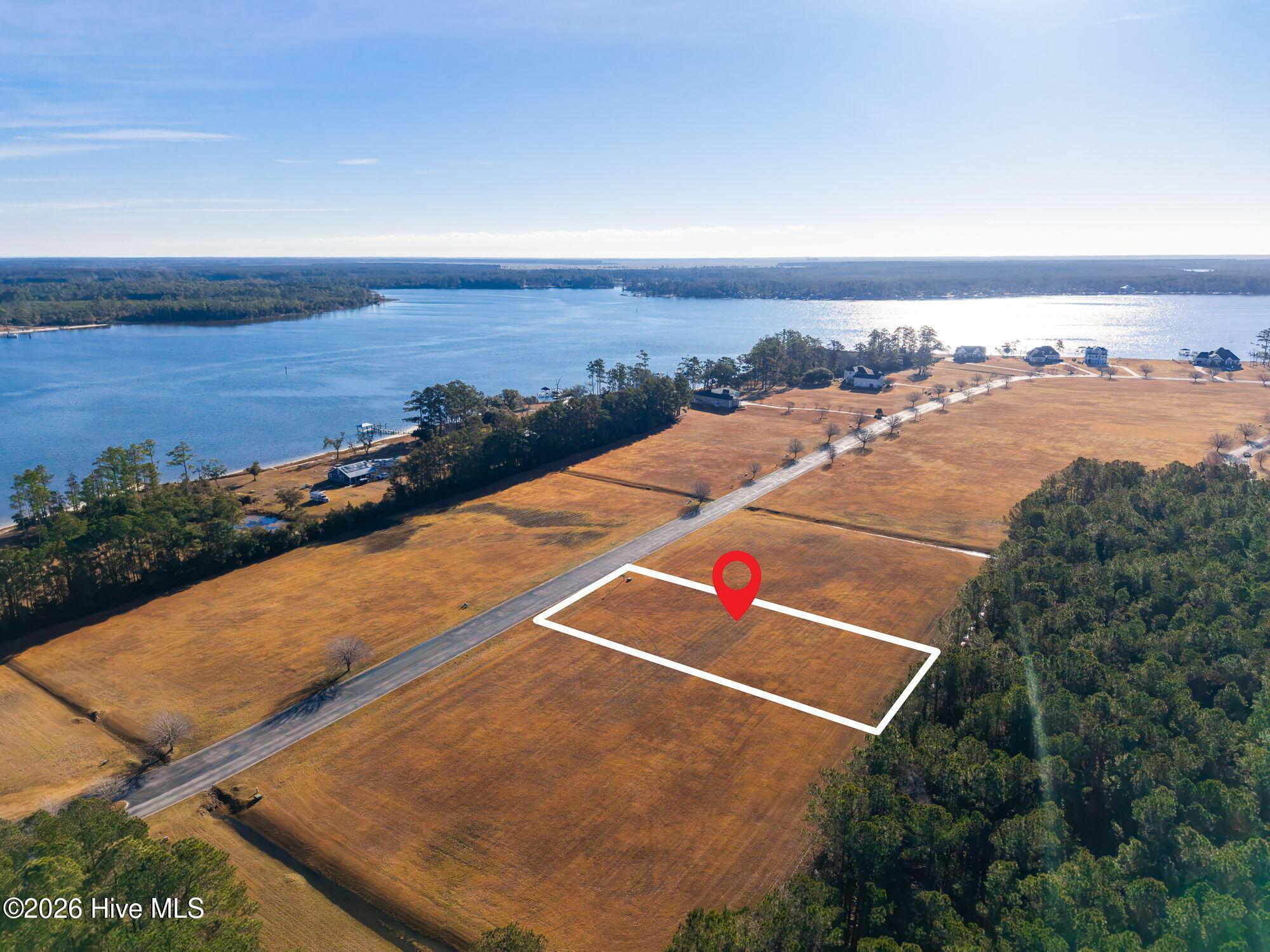 Image 2: 6-web-or-mls-chadwick-visuals-106-waterw