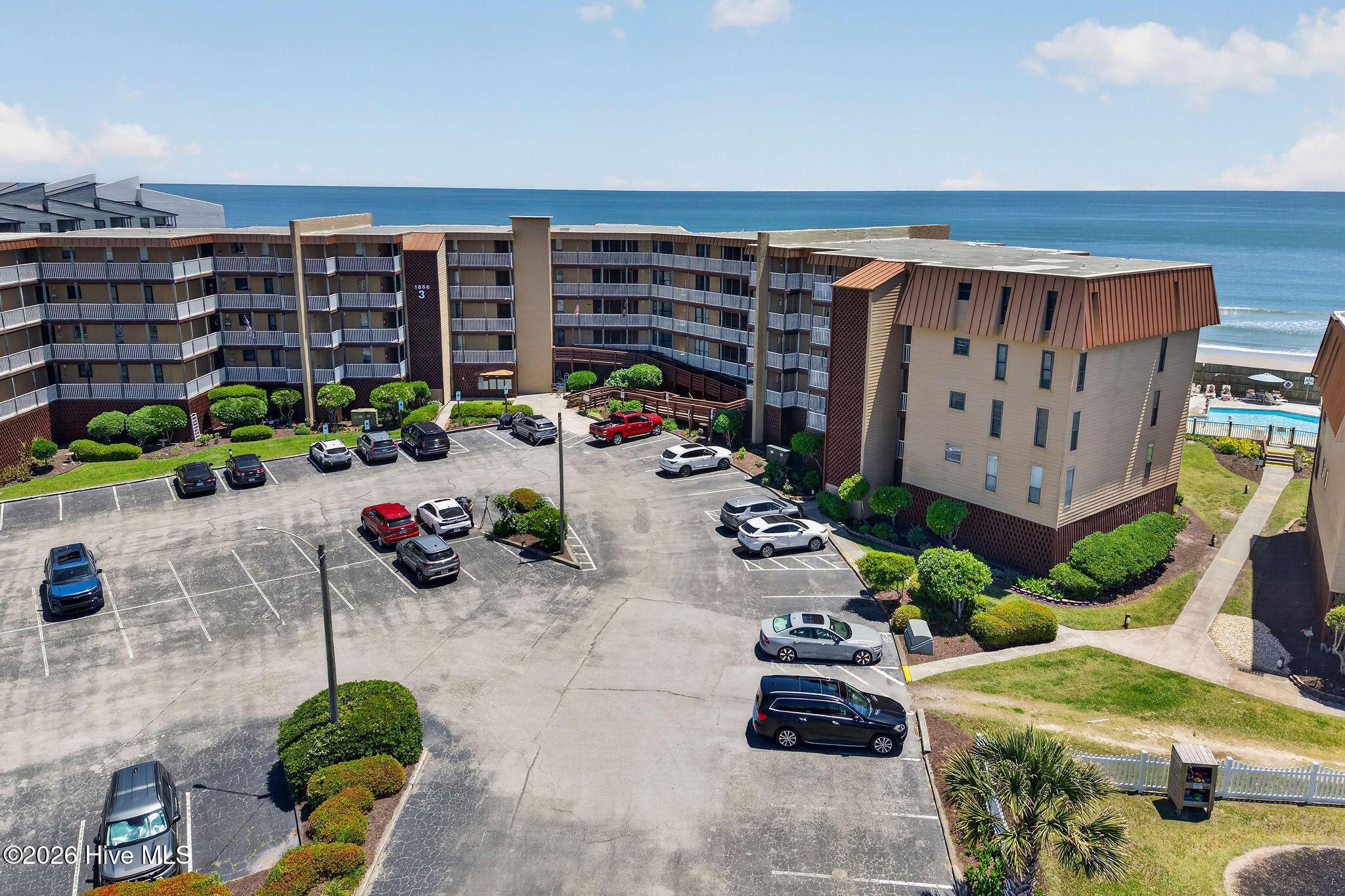 Image 2: 1866NewriverInleRoadunit3407-43