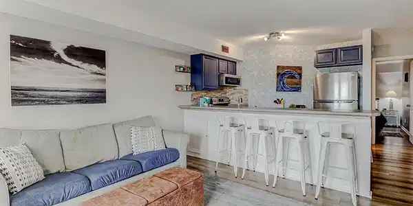 1600 Canal Drive Unit A20