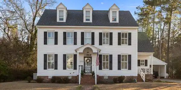 2707 E Fairway Road