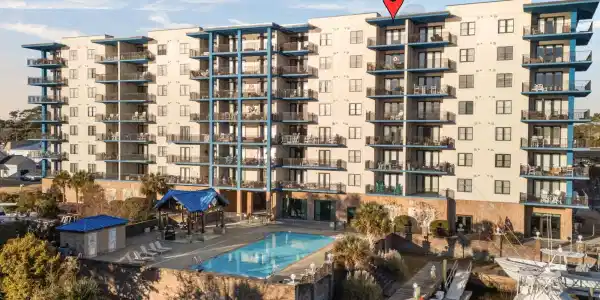4425 Arendell Street Unit 707 & Slip 41