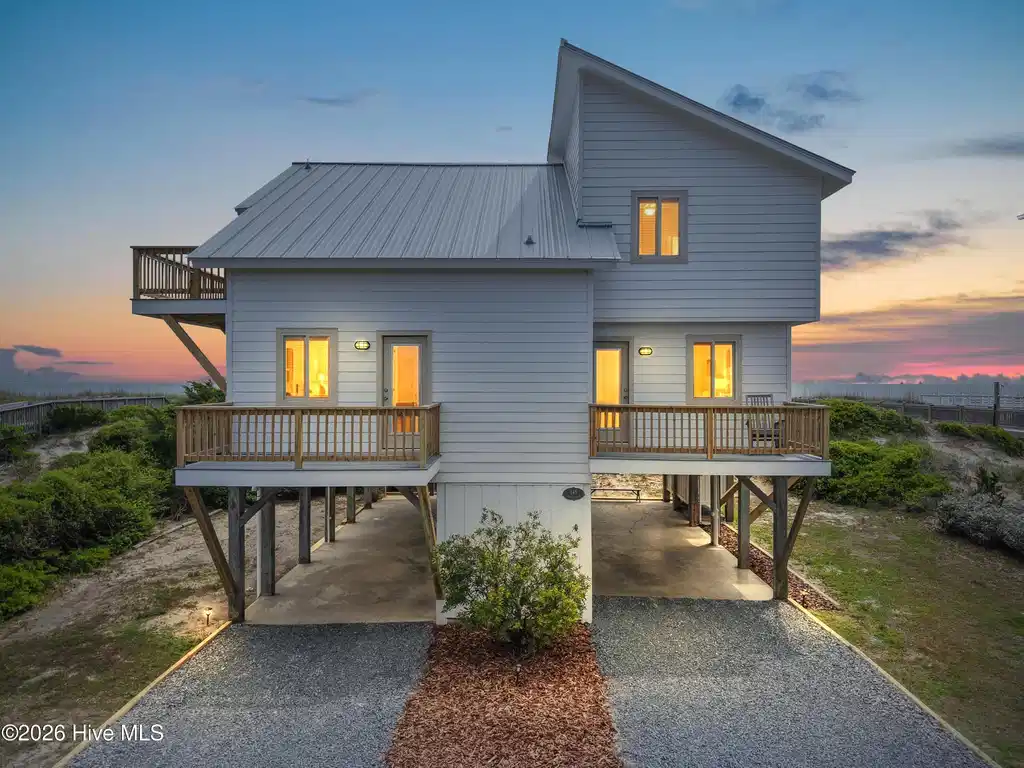 Image 1: 645CaswellBeachRd - 24
