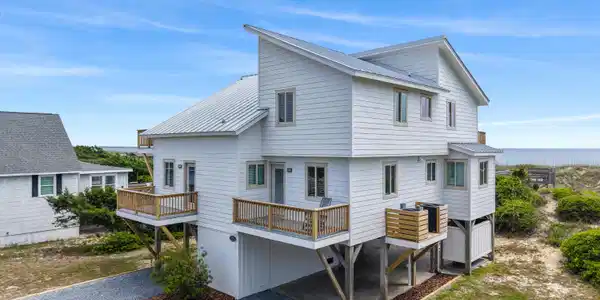 Image 2: 645CaswellBeachRd - 22