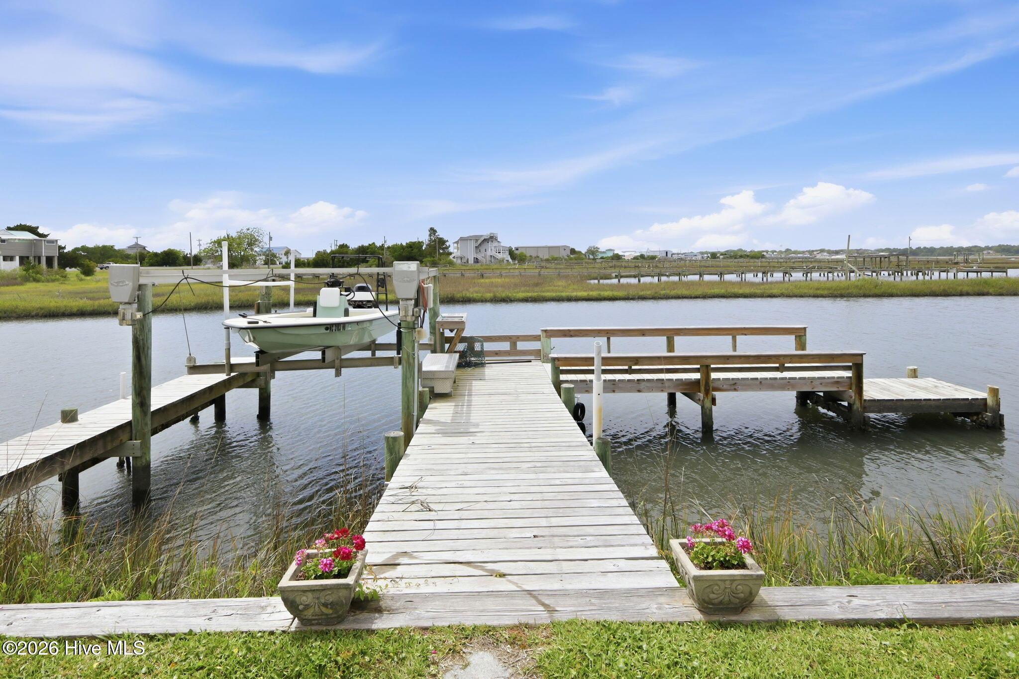 Image 3: 42-web-or-mls-1S3A6092