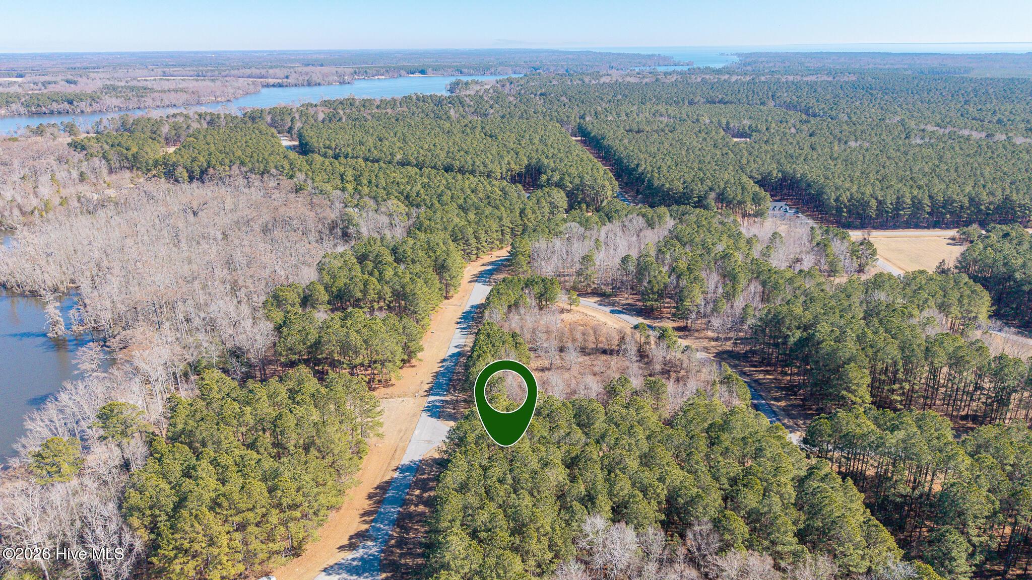 Image 4: 237 Winfall Circle-04-1