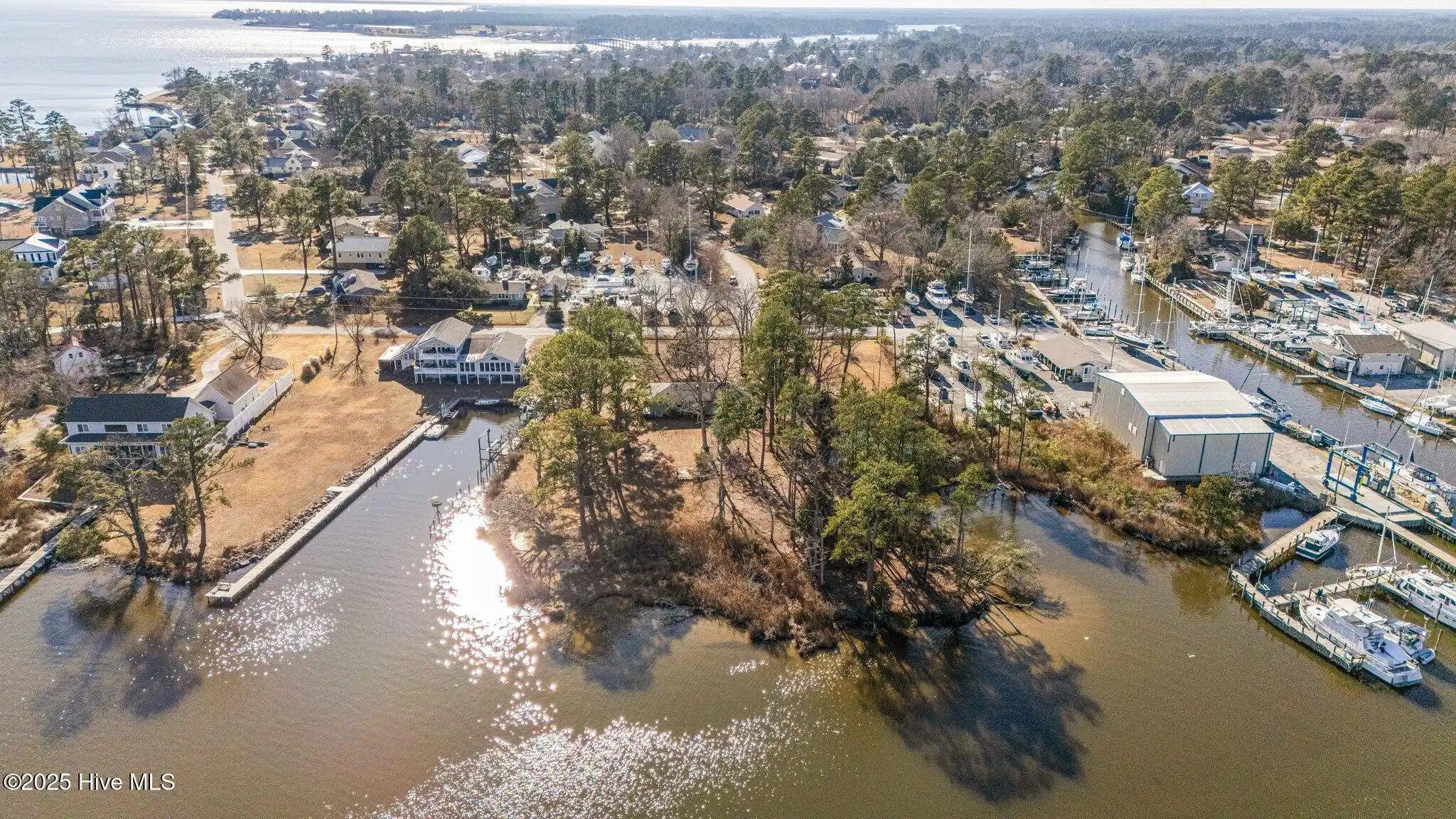 Image 1: 5-web-or-mls-DJI_20250221151646_0399_D