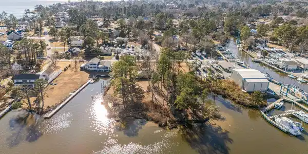 1238 Neuse Drive