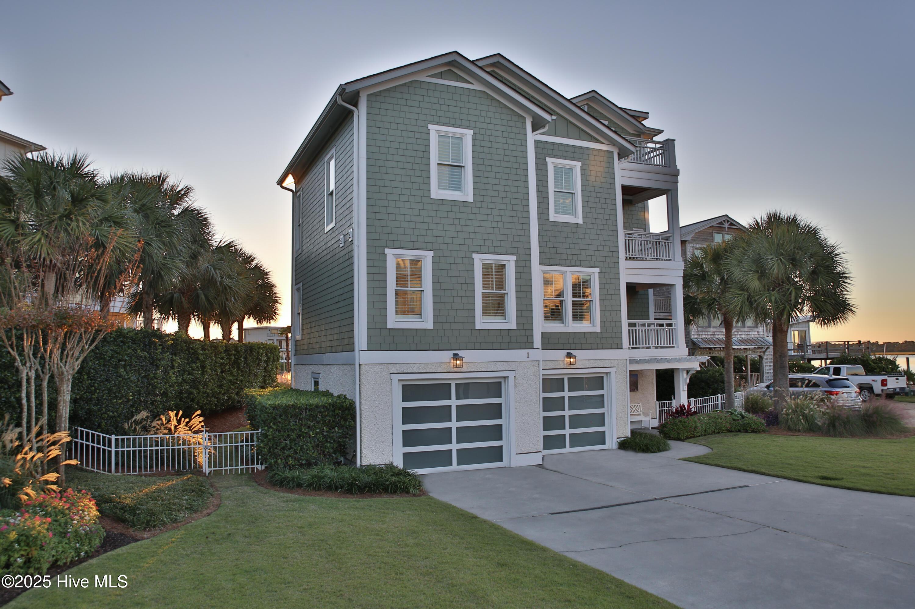 Image 3: 1 Bay Street, Wrightsville Beach, NC 24
