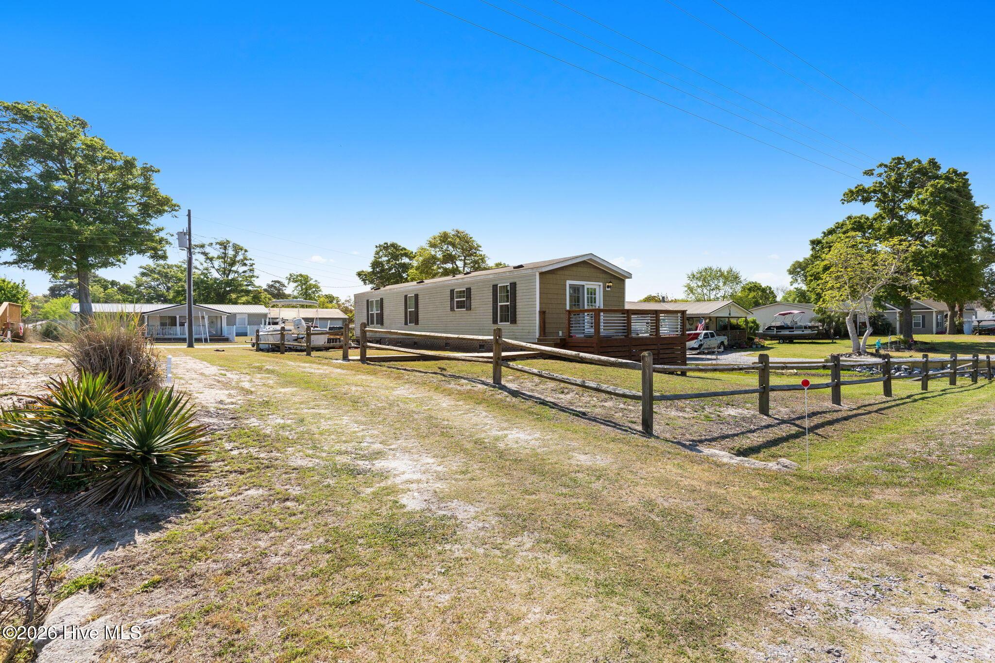 Image 3: 2-web-or-mls-CAMMediaLLC.com (4 of 21)