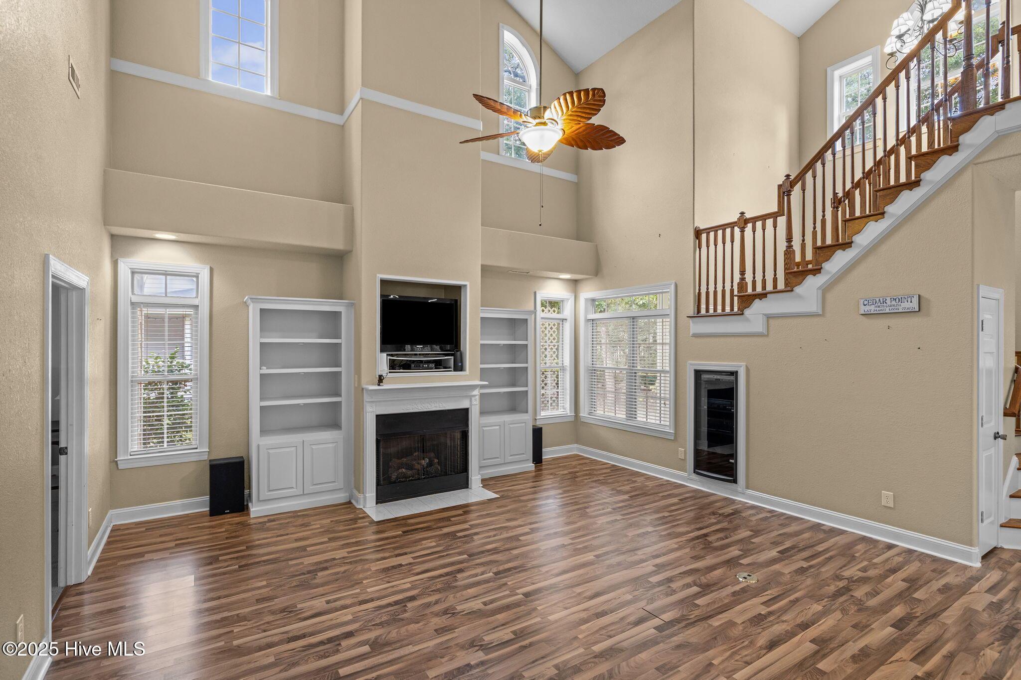 Image 4: 20-web-or-mls-1S3A2836