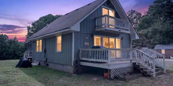 115 Pirate Cove Way