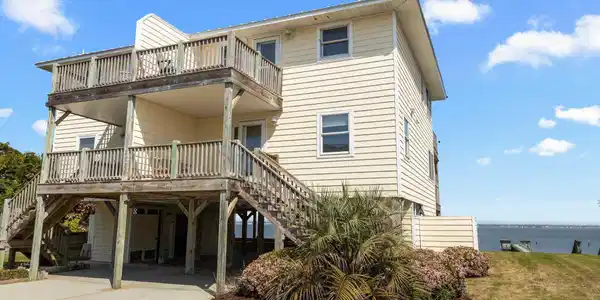 2506 Emerald Drive Unit E