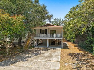 169 NW 3rd Street