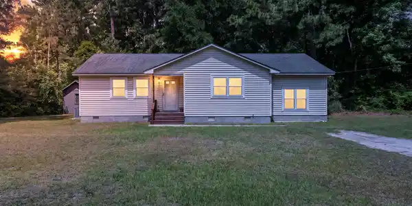 2013 Ridge Road