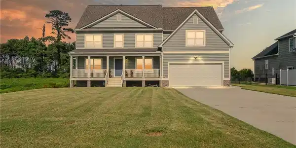 127 Colington Circle