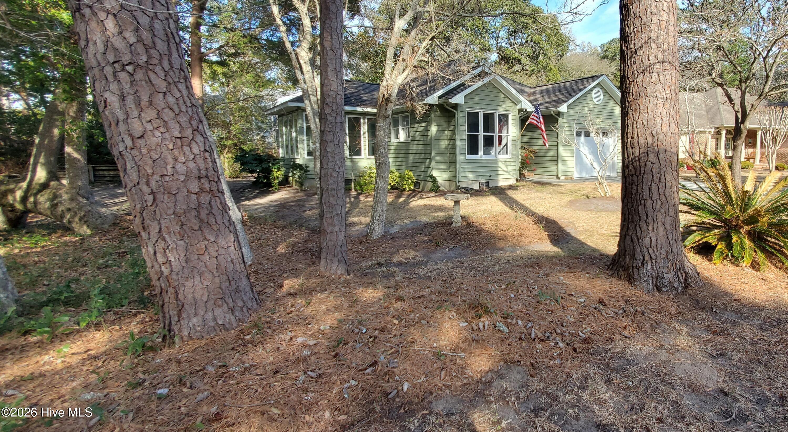 Image 3: front of home angle