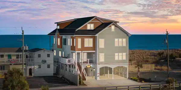 312 Carolina Beach Avenue N