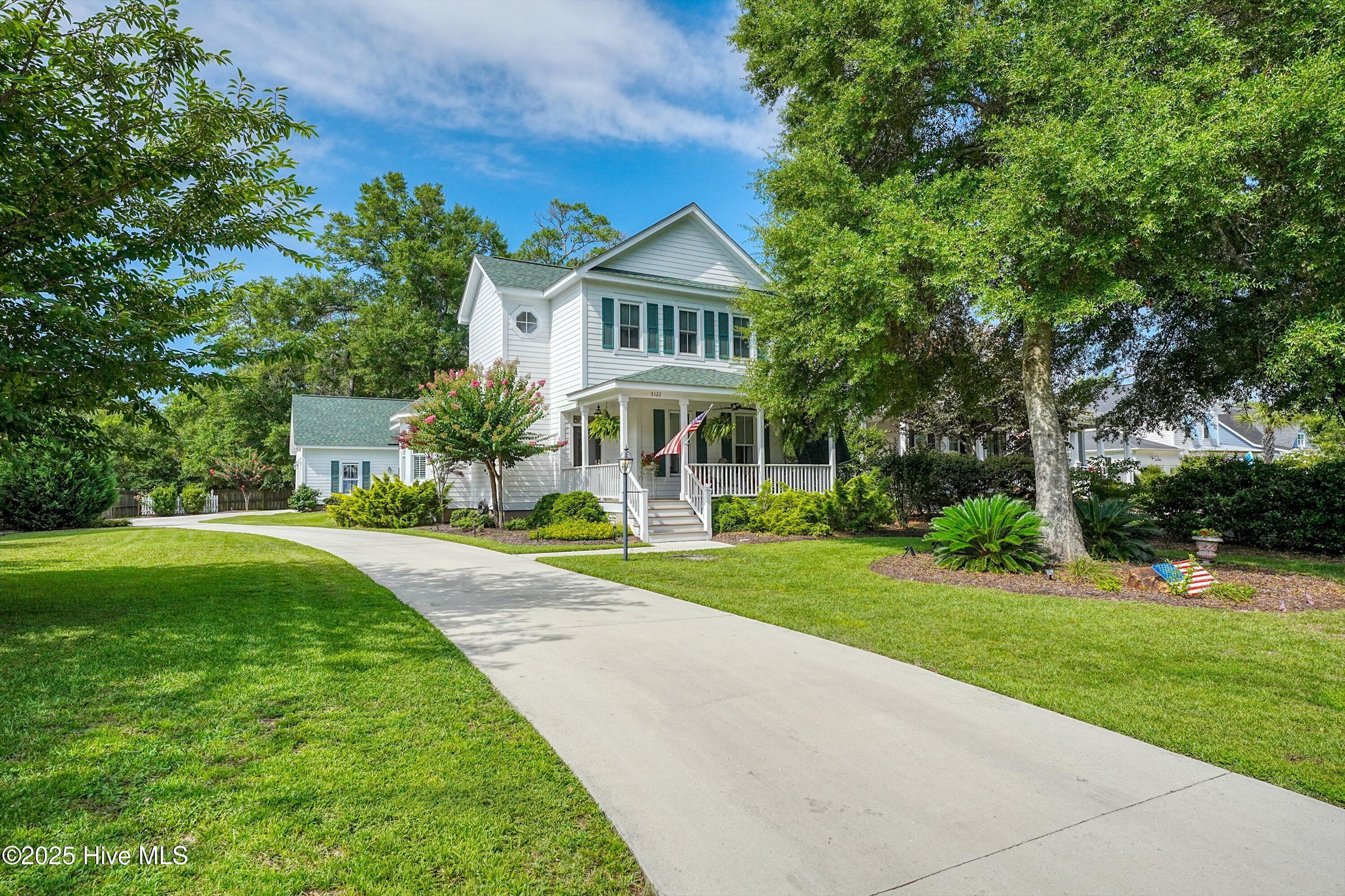 Image 3: 5122-Fernwood-Dr-01