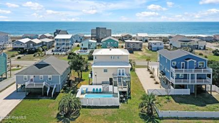 1018 W Dolphin Drive