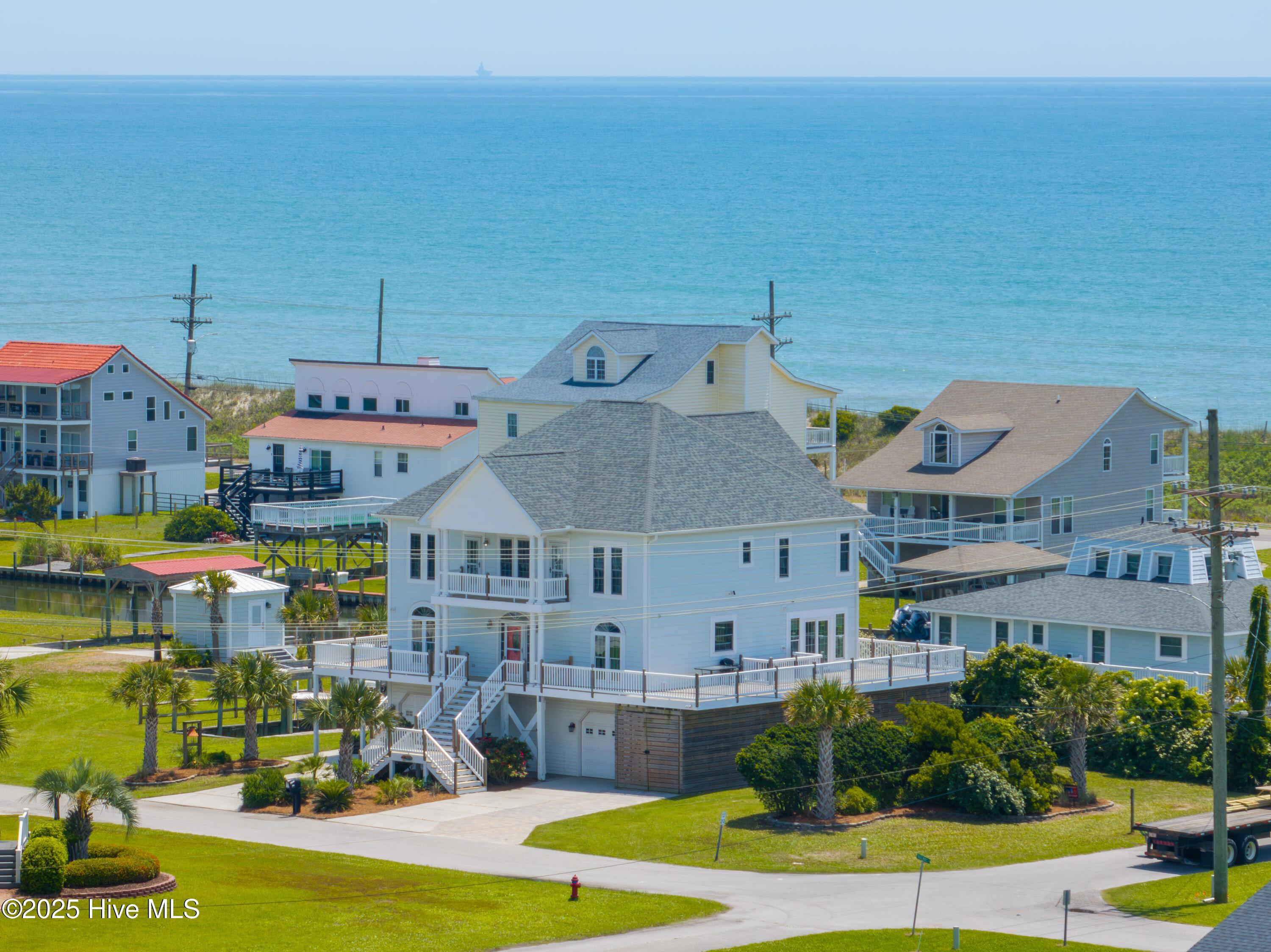 Image 4: 306 Marina - Aerials - Edited_14