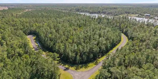 Image 2: 1-web-or-mls-DJI_20251002134556_0263_D