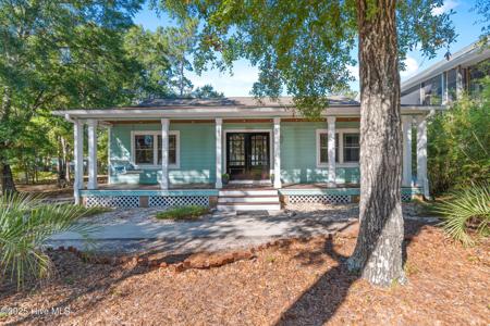 105 SE 9th Street