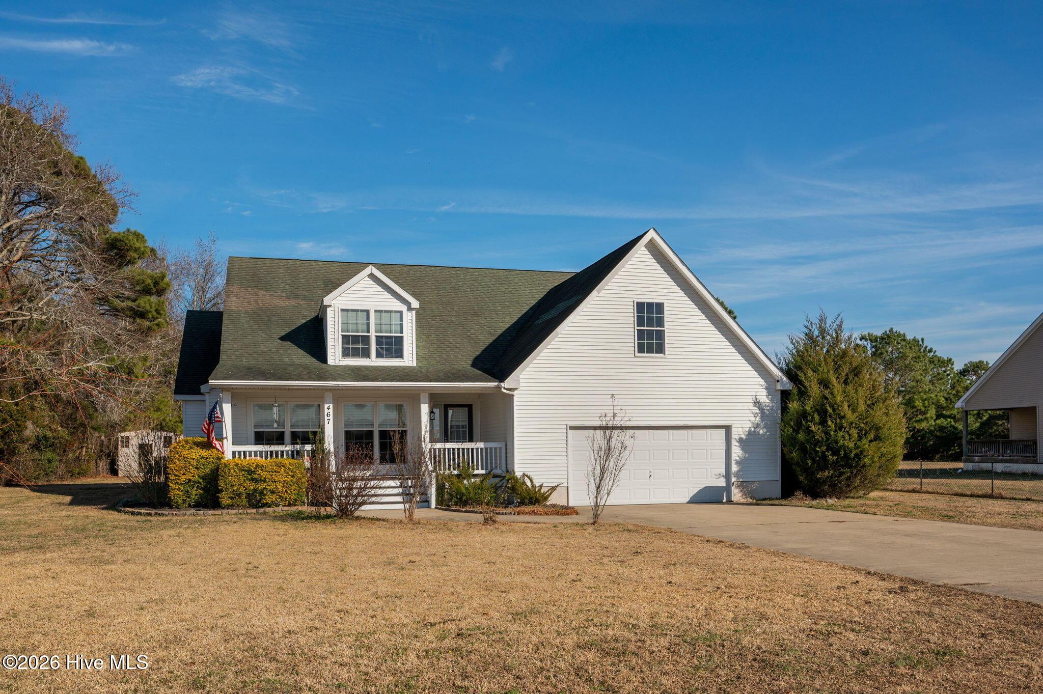 Image 2: 1-web-or-mls-467-Grandy-Rd-Front-Exterio