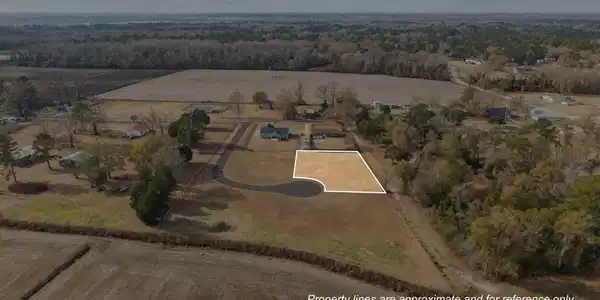 103 Farmview Drive