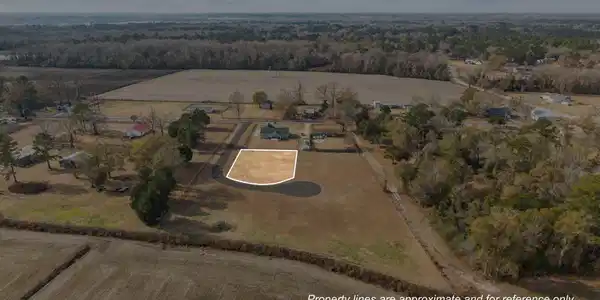 101 Farmview Drive