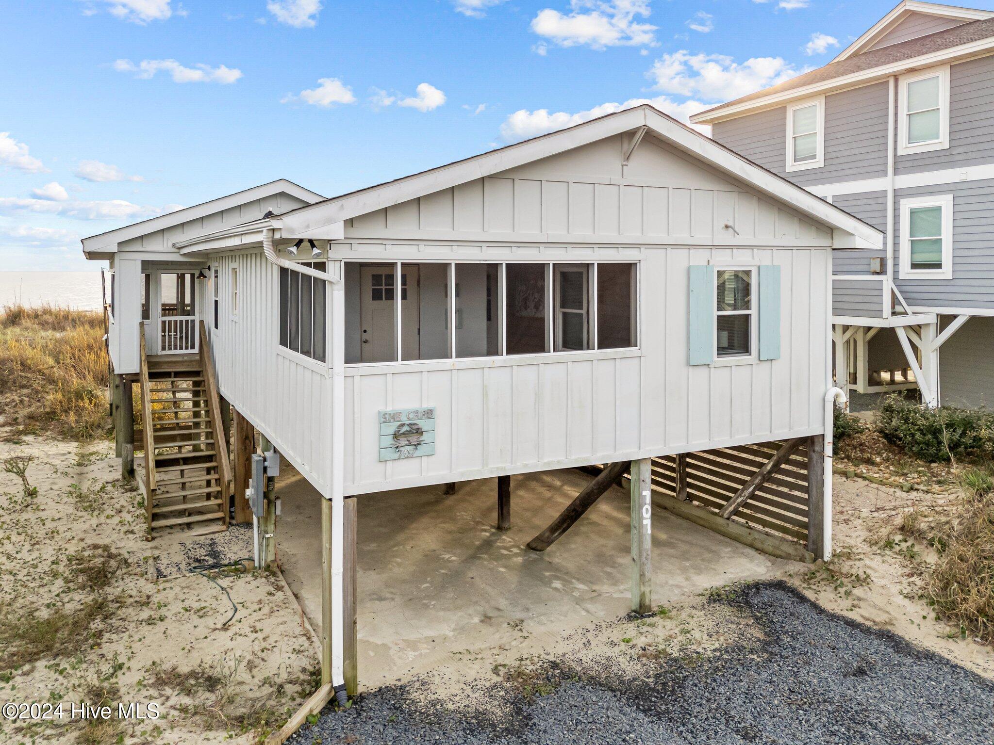 Image 1: 707 W. Beach Drive