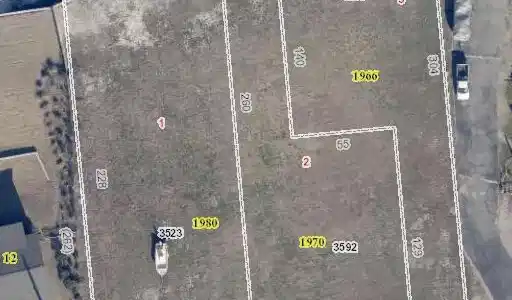Image 4: Lot Lines