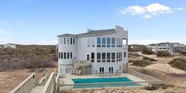 2223 Sandfiddler Road