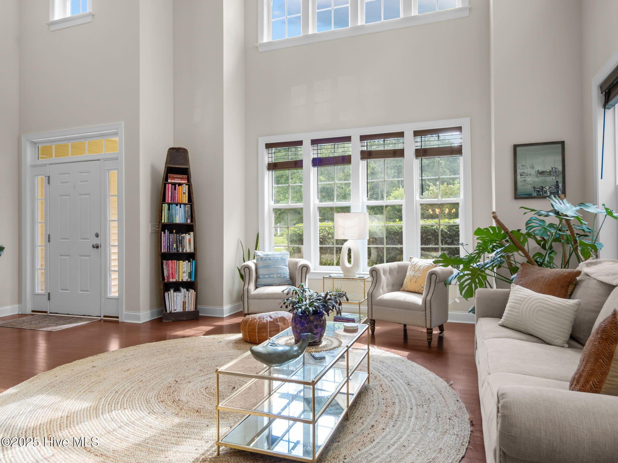 Image 4: 57-web-or-mls-P8141196