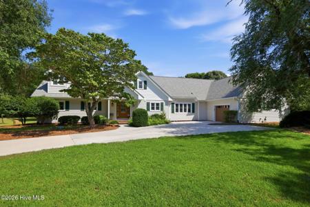 121 Harbour Drive