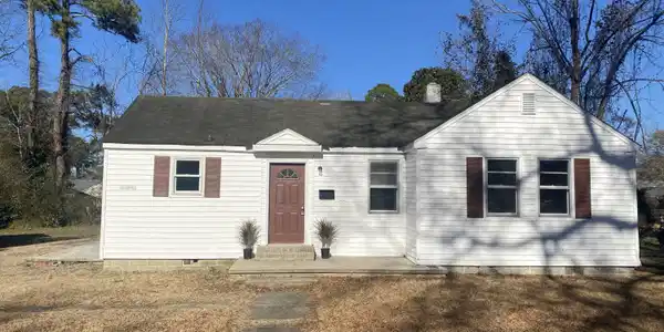 109 Linden Street