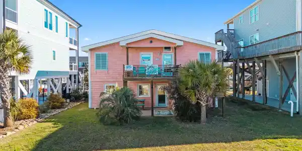 128 Charlotte Street