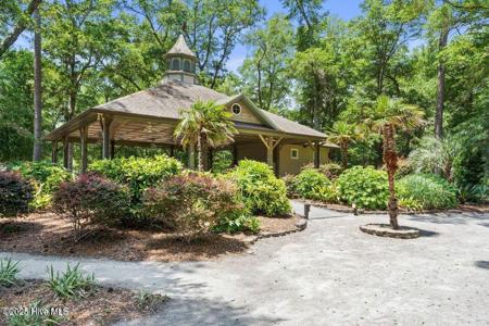 2784 Oakbluff Circle