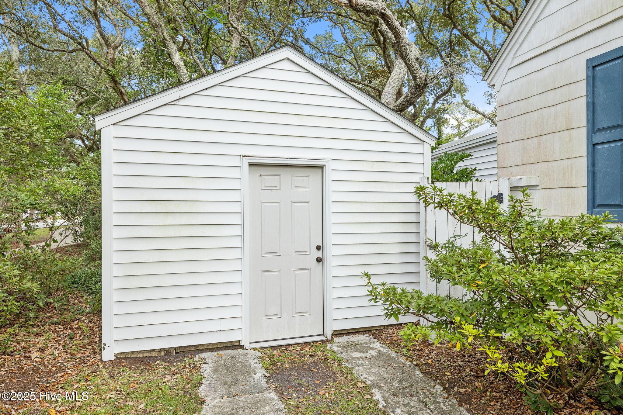 Image 4: 2-web-or-mls-1S3A4613