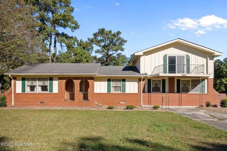 2933 Sound Side Road