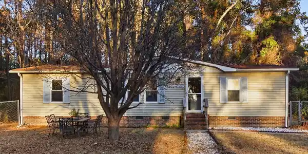 106 Paula Place